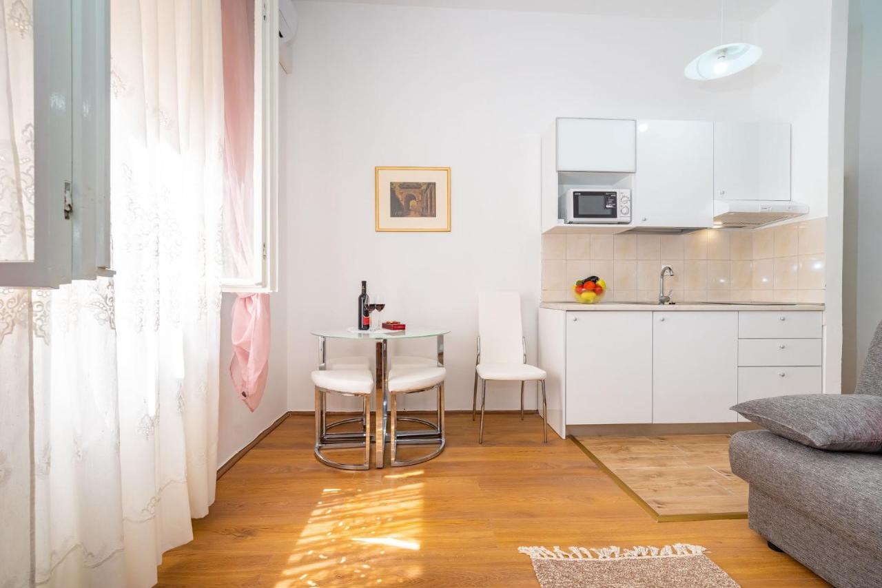 זאדאר History Apartments Center מראה חיצוני תמונה