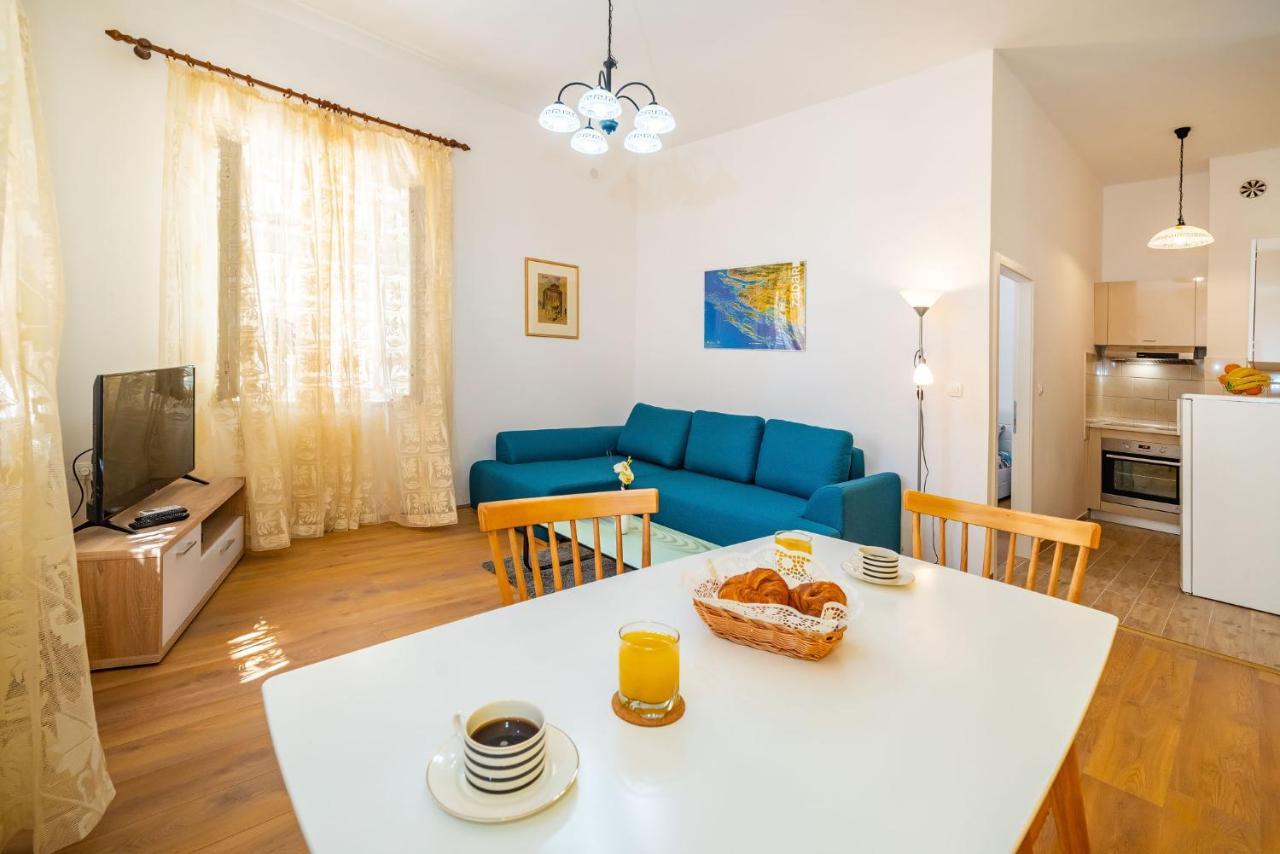 זאדאר History Apartments Center מראה חיצוני תמונה