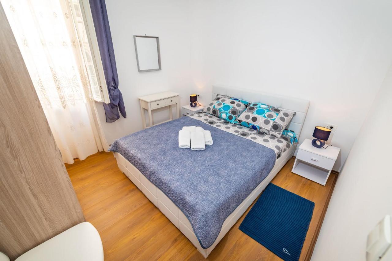 זאדאר History Apartments Center מראה חיצוני תמונה